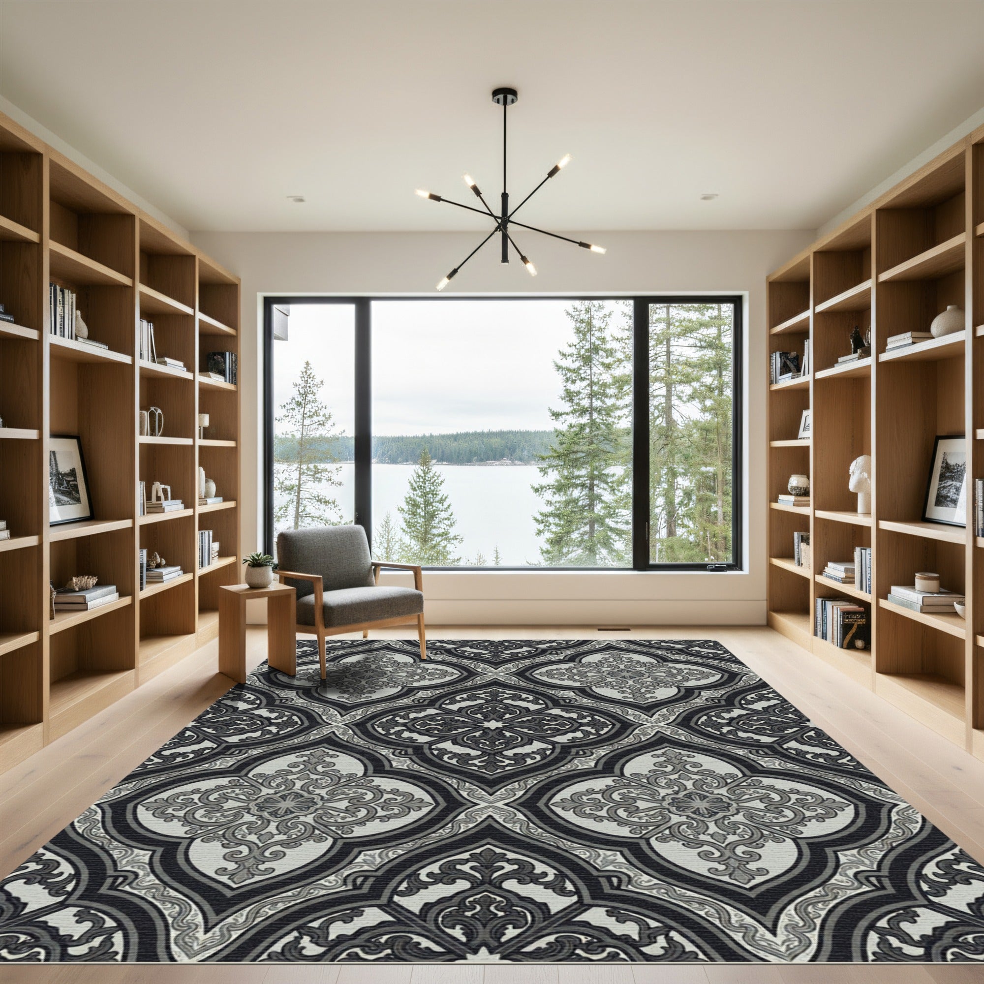 Elegant Gray Quatrefoil Medallion Repeat Rug