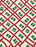 Red Green Gift Wrapped Holiday Lattice Rug